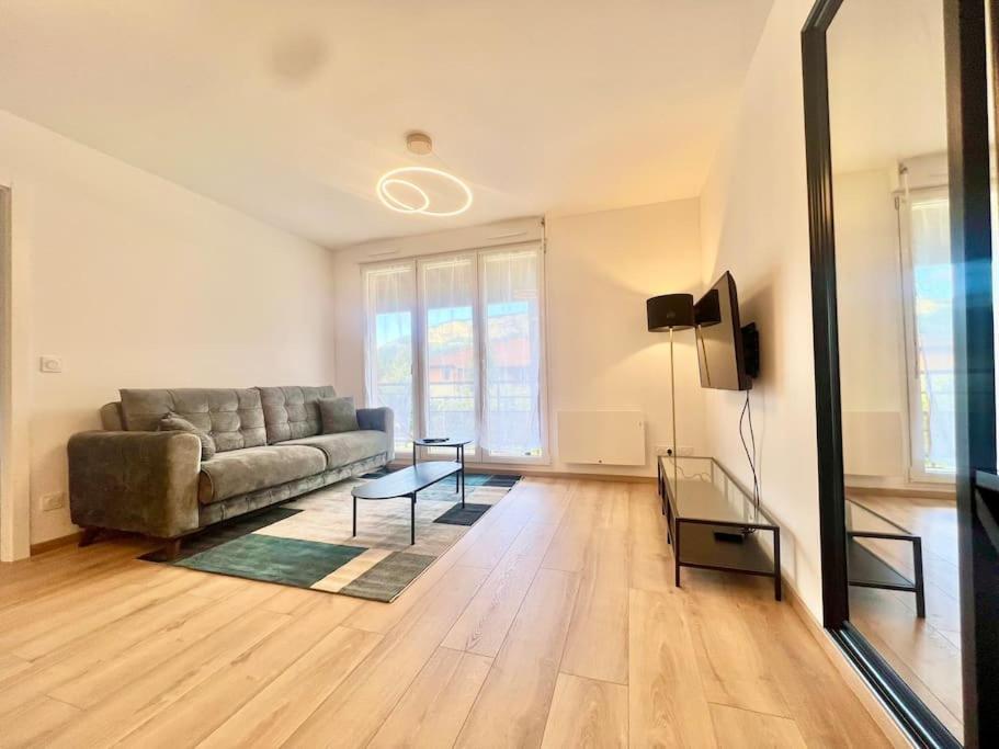 T3 Carducci Terrasse Apartment บอนน์วิลล์ ภายนอก รูปภาพ